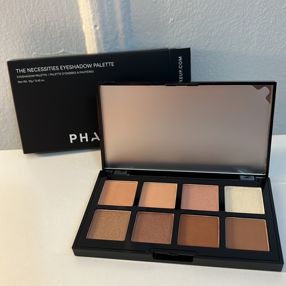 Phase Zero The Necessities Eyeshadow Palette - Picture 2 of 3